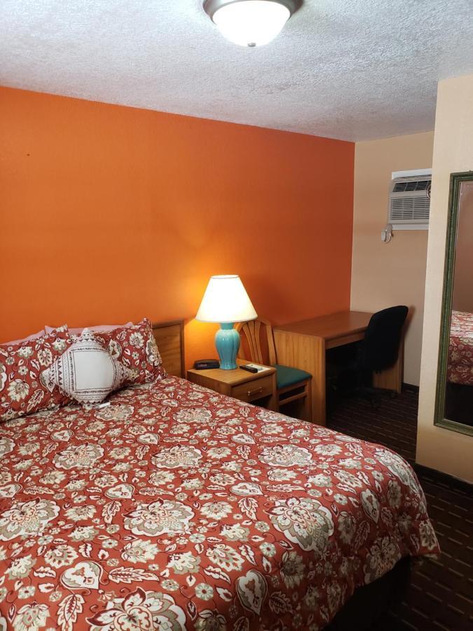 Executive Inn Cisco מראה חיצוני תמונה